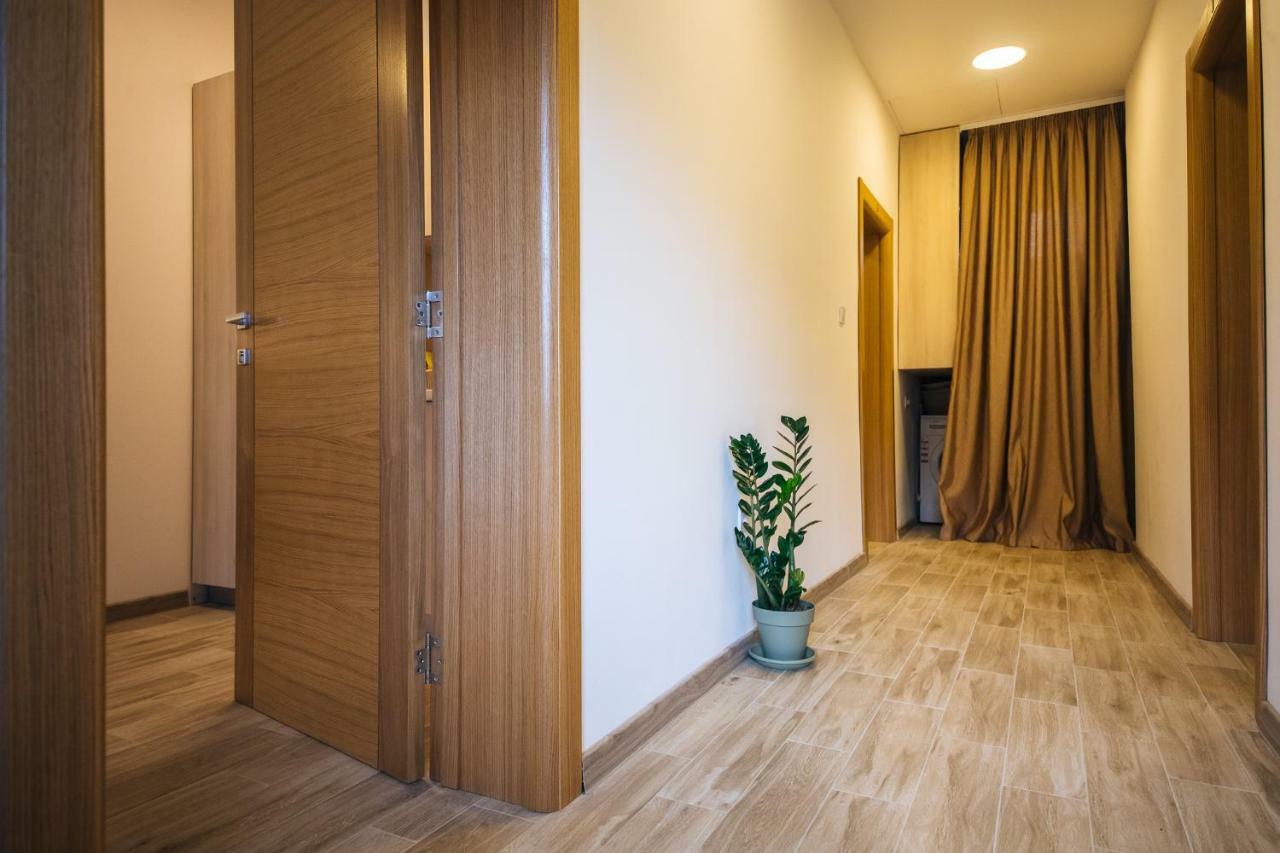 Apartments Vojislav Virpazar Eksteriør billede